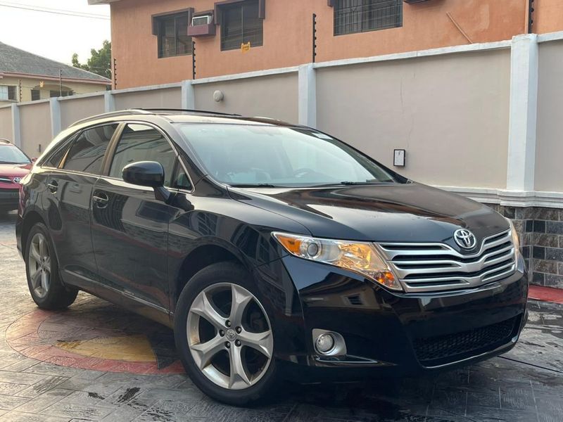 Thumbnail 9 of 2010 Toyota Venza